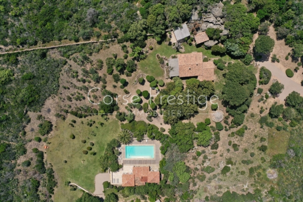 SHEEPFOLD TO RENT IN BONIFACIO - AWAY FROM PRYING EYES - SOUTH CORSICA - REF PR012