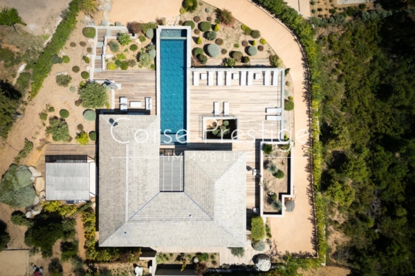 CONTEMPORARY VILLA FOR SALE IN PINARELLO - PORTO VECCHIO - REF P66