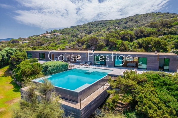 Location villa de luxe avec piscine – Coti Chiavari - REF PR034