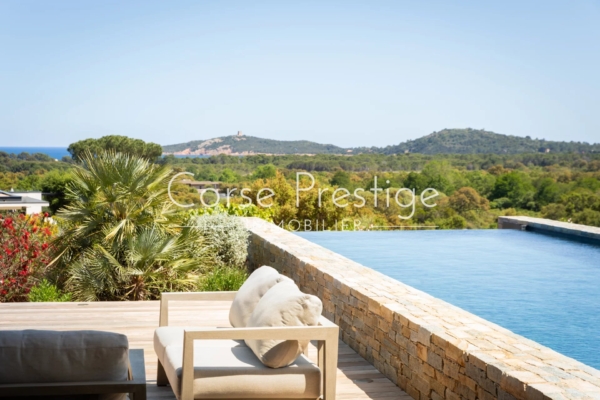 CONTEMPORARY VILLA FOR SALE IN PINARELLO - PORTO VECCHIO - REF P66