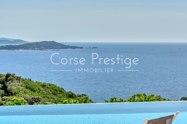 Villa avec vue mer et piscine - Porticcio - Corse du Sud - REF P88